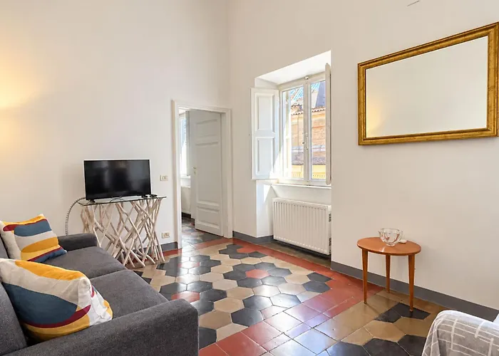 Appartamento Chiavari, Roma * Roma